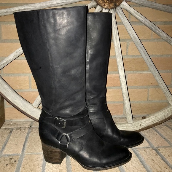 Naya Gazele Black Leather Boot - Picture 4 of 7